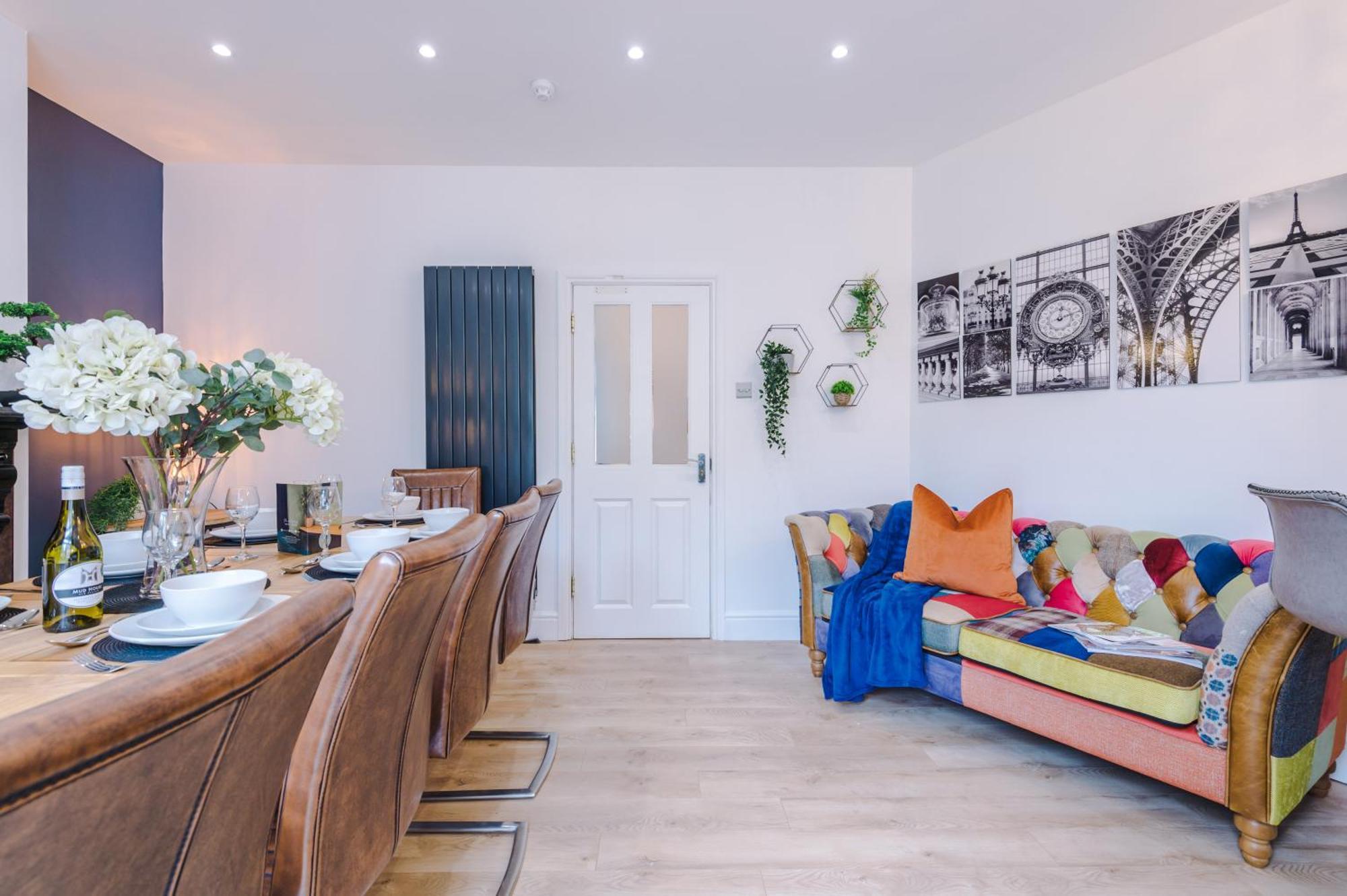 Incredible - Five Bedroom - 7 Actual Beds - 6 Bathroom House By Purestay - Central Bath With Parking Экстерьер фото